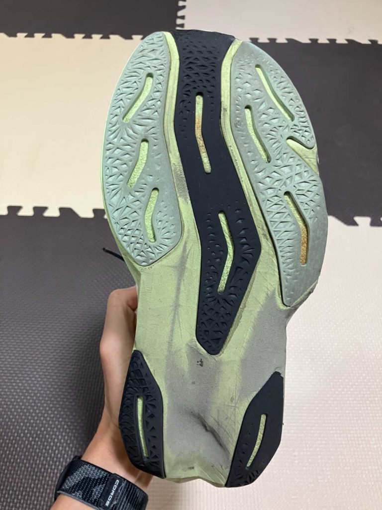 フューエルセルレベルv4 900km